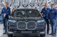 BMW святкує двомільйонний автомобіль 7-ї серії
