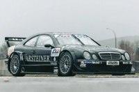 На продаж виставлено один із восьми гоночних Mercedes-Benz CLK DTM