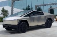 Tesla Cybertruck   350-  