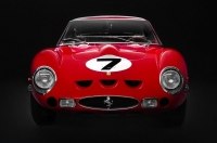 Знаменитий гоночний Ferrari 60-х продають за 60 мільйонів доларів