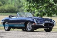 Jaguar E-Type 1961 року продали за ціною понад мільйон доларів