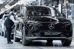Mercedes-Benz припинить виробництво електричного кросовера EQS у США