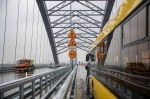 У Києві відкрили рух Подільським мостом