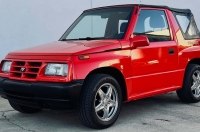  Geo Tracker  5,0-   Ford Mustang