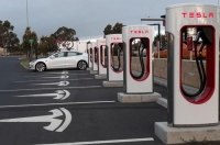      Tesla Supercharger    