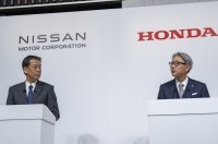 Nissan   ,      Honda