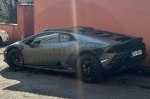 В Україну привезли унікальний позашляховий суперкар Lamborghini