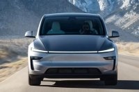Tesla не може позбутися навіть «привітальних» Model Y