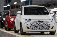 В Італії стартувало виробництво хетчбеків Fiat 500 Hybrid