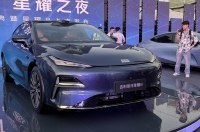  Chery  ,   Geely 