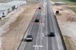 На території Giga Texas були помічені два загадкові автомобілі Tesla