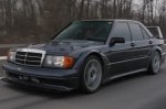 Майстер своїми руками відтворив найвідоміший спортивний Mercedes-Benz 90-х