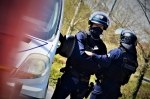 Чоловік 28 років водив автівку без прав, страховки та техогляду