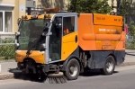 Щодня до прибирання вулиць столиці залучають близько 50 одиниць спецтехніки