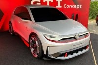  Volkswagen     Golf GTI
