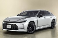  Toyota   Crown   Maybach