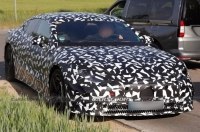 Mercedes-Benz      Porsche Taycan