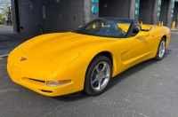  23- Chevrolet Corvette   