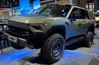     700- Dongfeng Warrior M817
