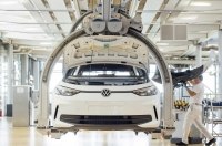 Volkswagen звільнить ще понад 20 тисяч працівників