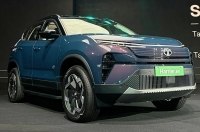   Tata Harrier   Land Rover