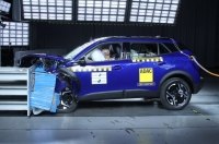  Peugeot 2008   -