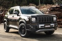     Honda WR-V  Jeep Cherokee