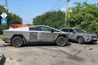        Tesla Cybertruck