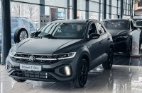 Volkswagen T-Roc   :  50.000 