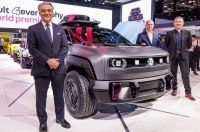 Renault       Gucci