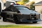 Toyota Prius   - Tesla Cybertruck