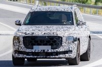 Audi     Q9