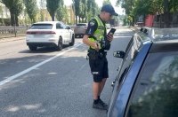 БАДи, мелатонін і стаття 130 КУпАП: як усе працює насправді