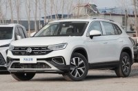 Volkswagen    Tayron Public Edition 2025