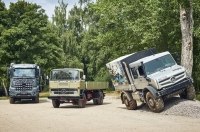  Mercedes-Benz:   - 