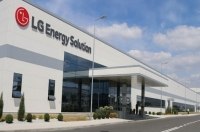 Tesla      LG Energy Solution