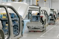 Rivian    R4  R5