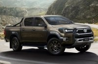 Toyota Hilux    5     