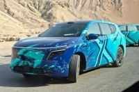 Nissan    SUV