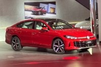    Volkswagen Lamando L