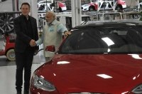 Tesla    䳿,    600    