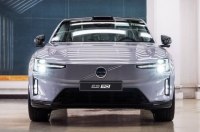  Volvo ES90   