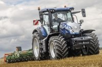  New Holland  7      