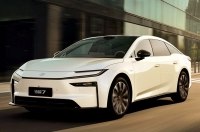   Toyota bZ7   Xiaomi