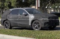 Genesis     GV70