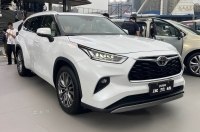     Toyota Highlander 2026