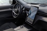Volvo       EX90