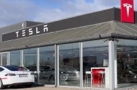            Tesla