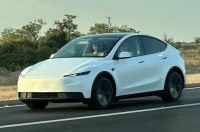   Tesla Model Y   ,  
