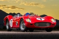 ϳ Ferrari     720 000 